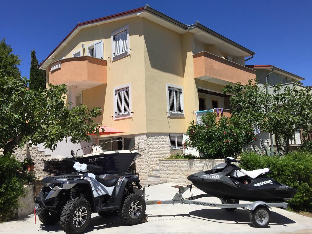 Apartments Prahovic Ždrelac Esterno foto