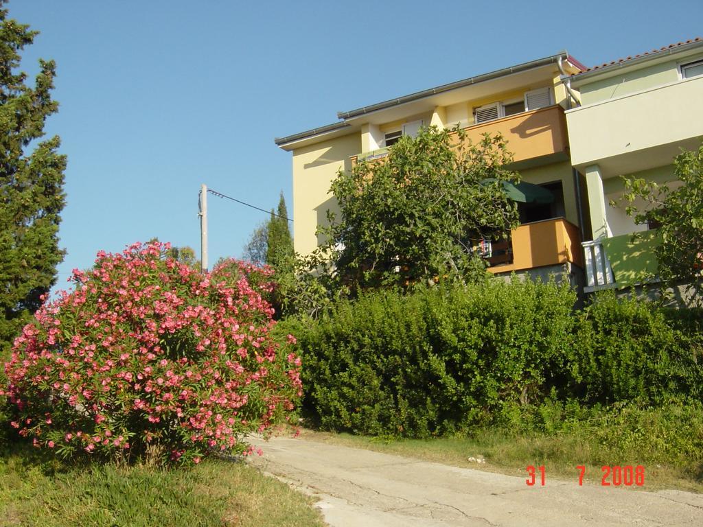 Apartments Prahovic Ždrelac Esterno foto